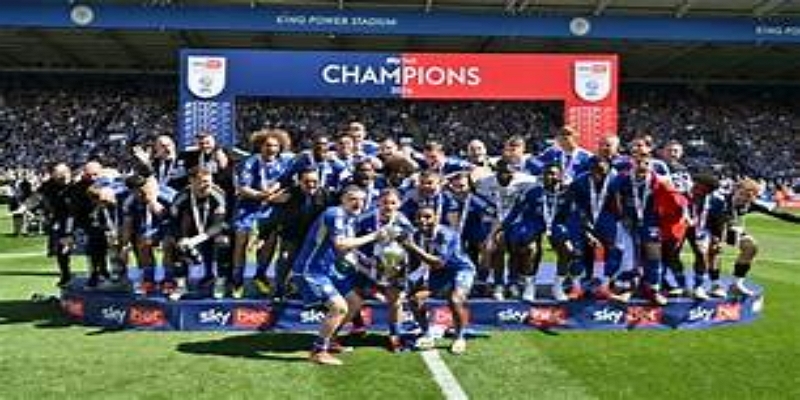 乐鱼体育解析：英超新赛季格局变化与焦点对决-乐鱼体育