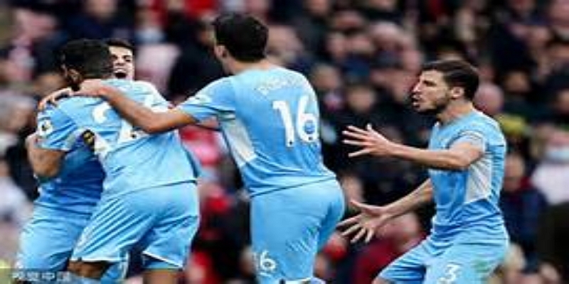 曼城边后卫升级计划—乐鱼体育解析瓜迪奥拉体系需求-乐鱼体育