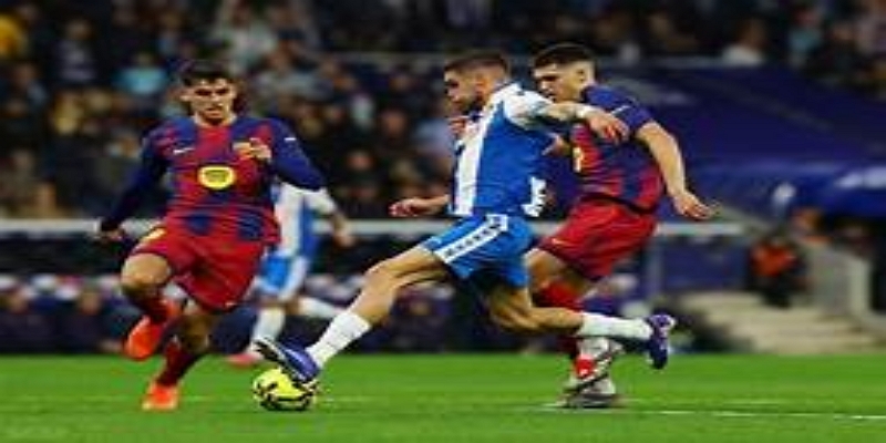 赛季展望与欧冠前景-乐鱼体育长期预测-乐鱼体育